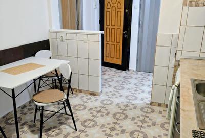 Apartament cu 2 camere decomandat în Central - 4