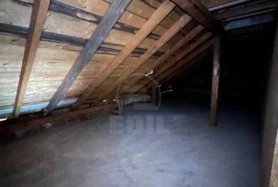 Pod mansardabil de vanzare, 46 mp Flore?ti ,26 000 EUR 565 EUR/m2 - 2