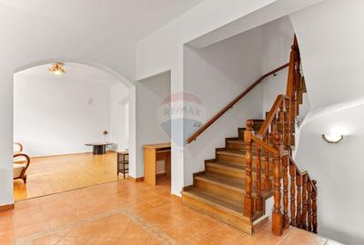 DE INCHIRIAT  Vila cu 14 camere PIPERA/VOLUNTARI/ROND OMV - 24