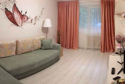 Apartament cu 2 camere decomandat, mobilat în Doamna Ghica
