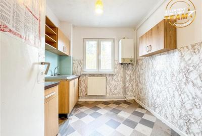 Apartament cu 3 camere semidecomandat, mobilat în Simeria - 3