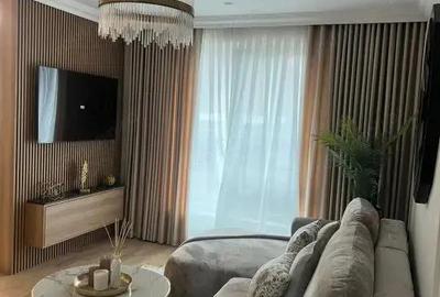 Casă cu 5 camere cu Teren 200 Mp în Rădăuți - 2