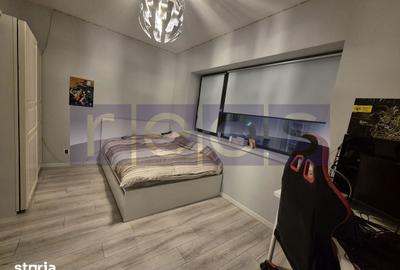 Casă cu 5 camere cu Canalizare în Central