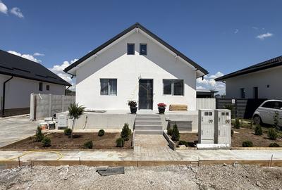 Casă individuală cu 3 camere cu Teren 250 Mp în Clinceni - 1