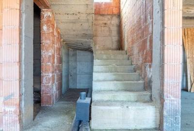 Casă cu 4 camere în Florești - 4