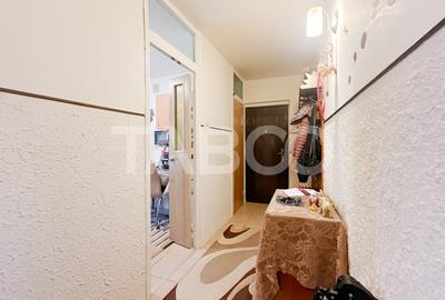 Vanzare apartament cu 2 camere decomandate cartierul Intre Lacuri - 4