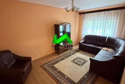 Apartament cu 2 camere decomandat în Vasile Aaron