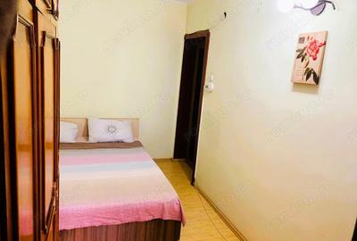 Zona Centrala Apartament 3 cam etaj 1 Se accepta schimb cu garsoniera - 2