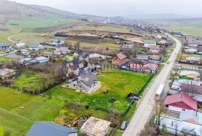 Teren Construcții intravilan de 1241 mp, în Lețcani - 5