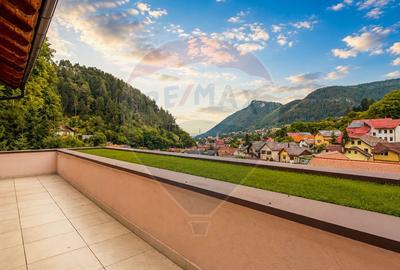 Penthouse cu 4 camere semidecomandat în Schei - 3