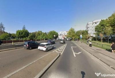 Spațiu comercial, de 161 mp, în Central - 3