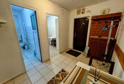 Piața Tomis 3 - garsonieră decomandată mobilată utilată - 7