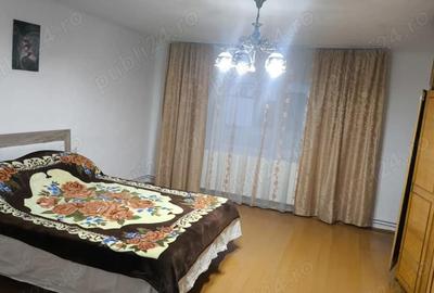 Casă cu 5 camere cu Teren 688 Mp în Central - 8