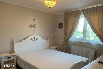Casă cu 4 camere cu Teren 250 Mp în Sânmihaiu Român