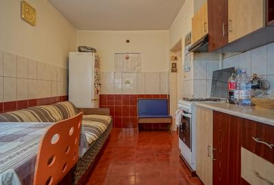 Casă individuală cu 5 camere cu Canalizare în Drumul Poienii - 14