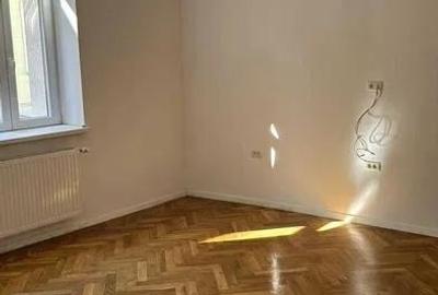 Apartament in casa pentru birouri Patria 150mp - 2