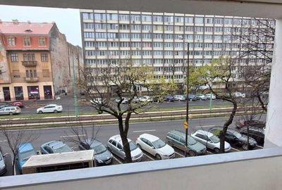 Apartament cu 2 camere decomandat în Vest - 2