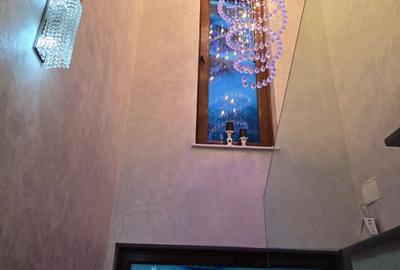 Casă individuală cu 6 camere cu Teren 600 Mp în Km 5 - 22