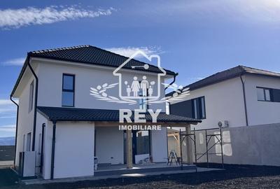 Casă individuală cu 5 camere cu Canalizare în Șura Mică - 5