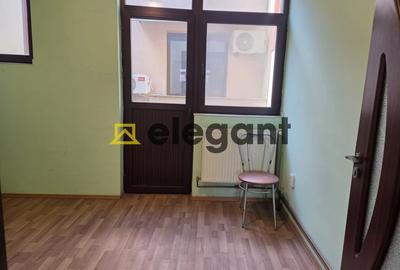 Spațiu comercial, de 97.5 mp, în Central - 6