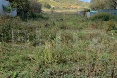 Teren de 1200 mp, în Central