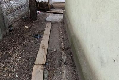 Casă individuală cu 4 camere cu Canalizare în Central - 2