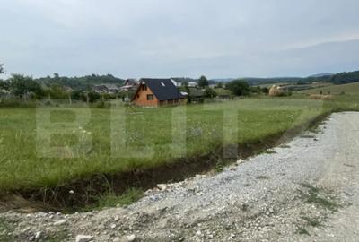 Teren de 2300 mp, în Central - 4