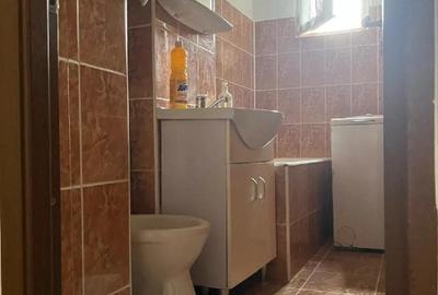 Scoala 8, I.C. Bratianu, 3 camere, etaj 2, gaze, vanzari Constanta - 3