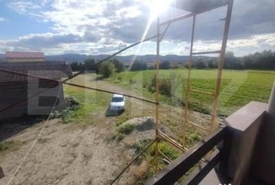 Spațiu comercial, de 1,400 mp, în Central - 7