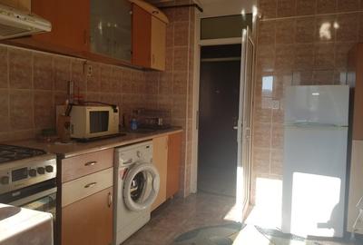 Apartament 2 cam decomandat, et 3/8, 380 euro, Buzoieni, piata Rahova - 9