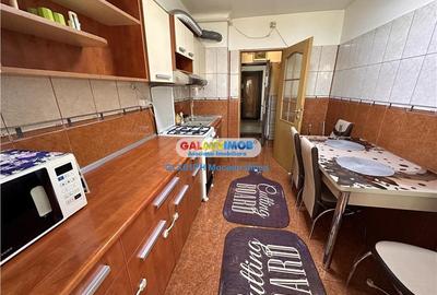 Apartament cu 2 camere decomandat, mobilat în 9 Mai - 14