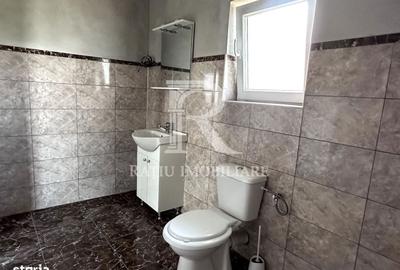 Casă cu 3 camere în Leș - 3