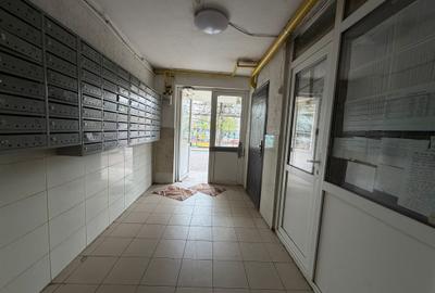 Garsonieră decomandată, mobilată în Titan - 7