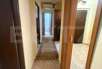 Apartament cu 3 camere decomandat în Cetate - 2
