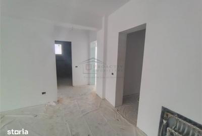 Apartament cu 3 camere decomandat în Șcheia - 5