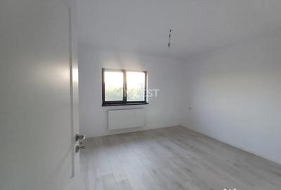 Casă cu 3 camere cu Teren 818 Mp în Valea Adâncă - 10