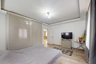 Casă cu 7 camere cu Teren 423 Mp în Central - 3