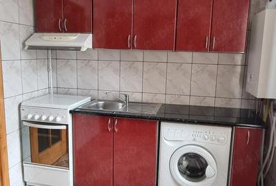 Apartament cu 2 camere decomandat în Târgu Neamț - 1