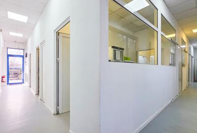 Spațiu comercial, de 650 mp, în Prelungirea Ghencea - 22