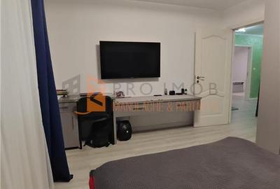 Casă individuală cu 6 camere cu Canalizare în Micro 5 - 10