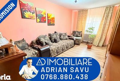 Apartament cu 3 camere decomandat în 9 Mai - 7