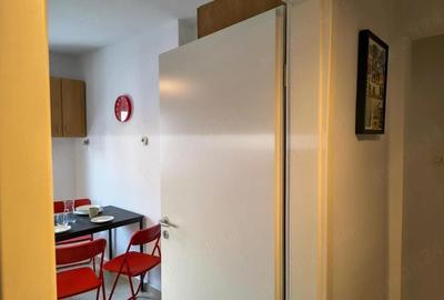 Apartament cu 2 camere decomandat în Complex Studențesc