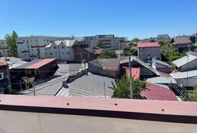 Apartament cu 3 camere decomandat, mobilat în Apărătorii Patriei - 8