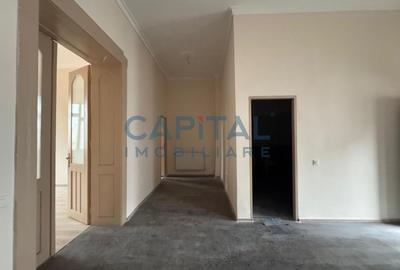 Apartament cu 3 camere decomandat în Central - 5