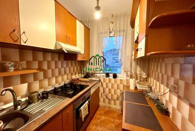 Apartament cu 3 camere decomandat în Ostroveni - 5