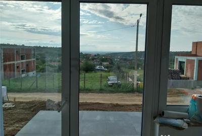 Casă cu 4 camere cu Teren 650 Mp în Paleu - 13