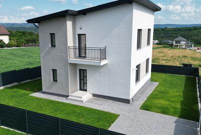 Casă cu 4 camere cu Teren 410 Mp în Cug - 16