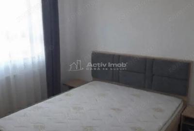 Apartament cu 3 camere decomandat în Titan