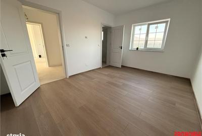 Casă cu 3 camere cu Teren 350 Mp în Hemeiuș - 9