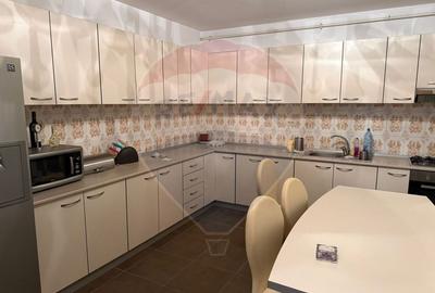 VANZARE Apartament cu 3 camere in zona Voluntari - 8